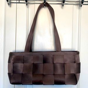 Original Seatbelt bag by Harveys!